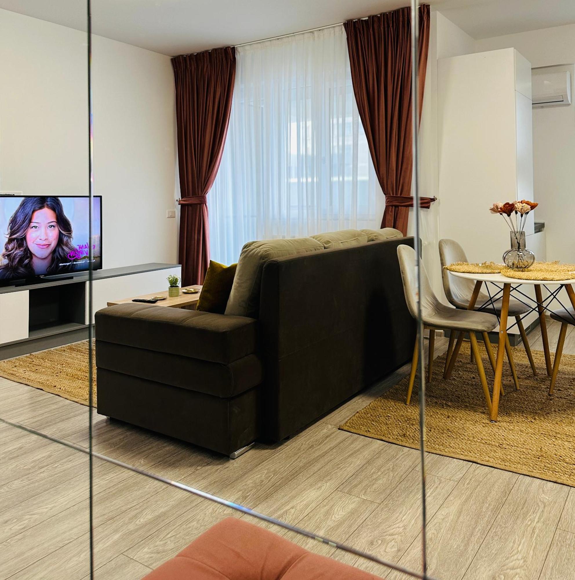 Palas Retreat - Q Residence Iasi Eksteriør bilde